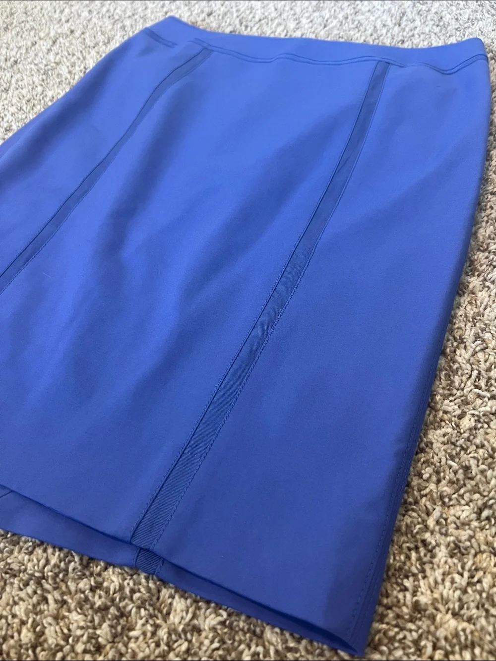 White House Black Market Purple PERFECT FORM Pencil Skirt Sz 10! Very nice!